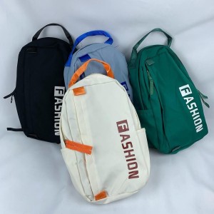 D205*CX120 MOCHILA TRANSVERSAL PARA USO DIARIO