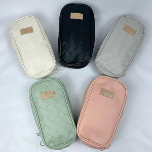 D253*CX360 NECESSAIRE COM FECHAMENTO ATRAVES DE ZÍPER