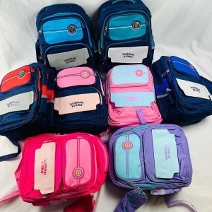 ZYF-16*CX80 MOCHILA P/USO DIÁRIO EM MATERIAL PLÁSTICO