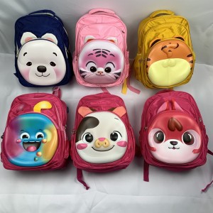 2015*CX100 MOCHILA PARA USO DIÁRIO COM A SUPERFICIE EXTERIOR EM MATERAL PLÁSTICO