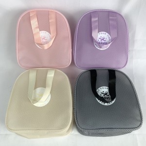 D352*CX300 NECESSAIRE COM FECHAMENTO ATRAVES DE ZÍPER