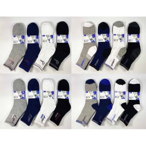 AK019513*CX200 MEIAS COM TUBO DE TAMANHO ADULTO COMPOSTA POR 55% EM MATERIAL DE