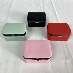 D141*CX200 PORTA JÓIAS EM MATERIAL PLÁSTICO